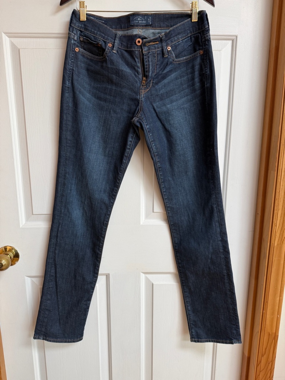 Lucky Brand Women's Straight Leg Jeans in Dark Blue Wash